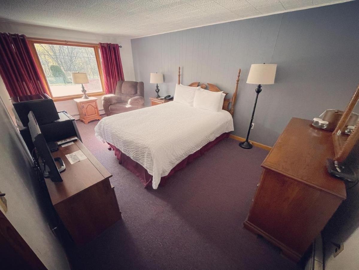 Berkshire Valley Inn North Hancock Esterno foto