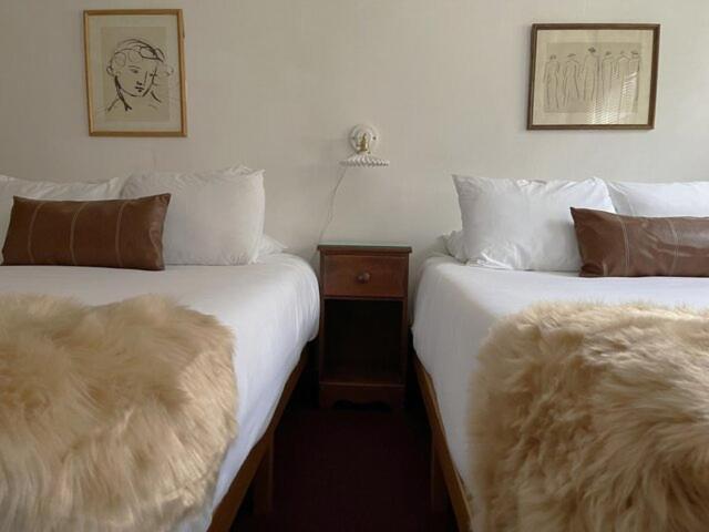 Berkshire Valley Inn North Hancock Esterno foto